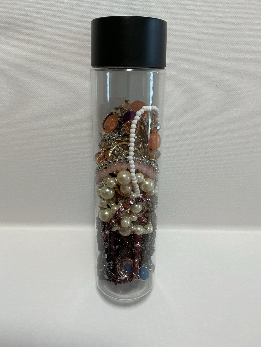 Clear Jewelry Tube Filled with 25 Mixed Costume Jewelry - Multicolor Items. - Picture 4 of 15